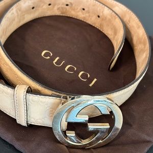 Authentic Gucci Cream Leather Gold Interlocking G Buckle Belt 90/36